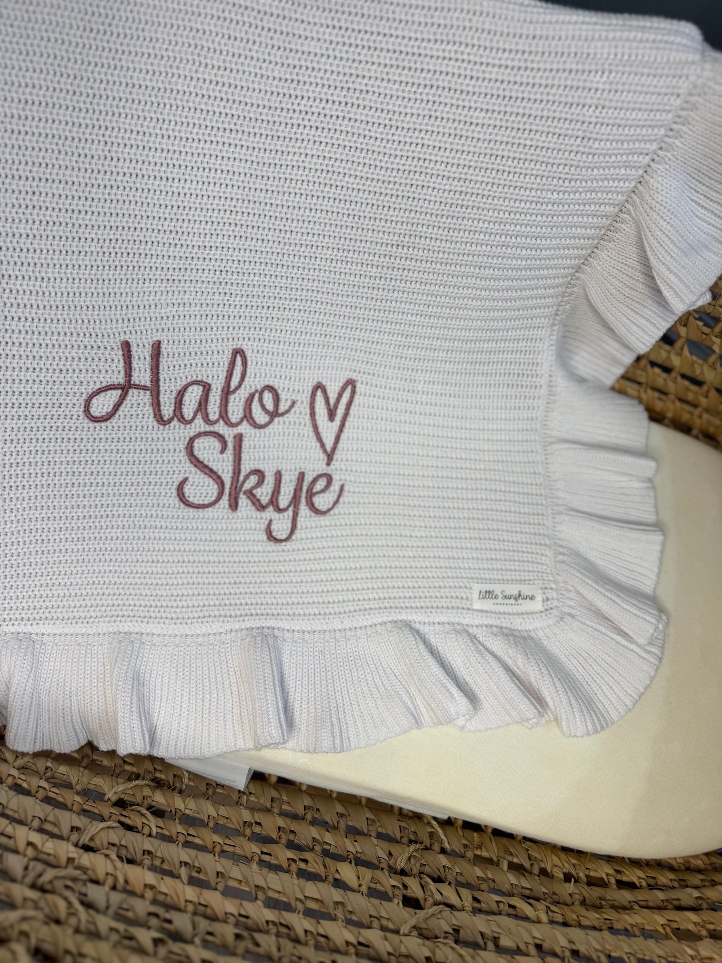 White Frill Knit Blanket ✨
